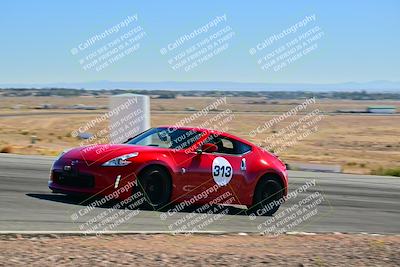 media/Oct-18-2025-Extreme Speed (Sat) [[d6d7e1fef1]]/Group 2 Green/Session 2 (Turn 3)/